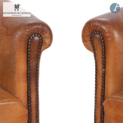 From the Sources de Caudalie
Pair of brown...