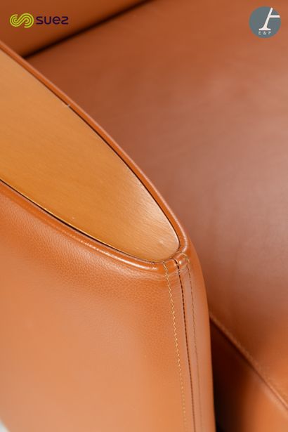 Paire de fauteuils confortables, piètement...