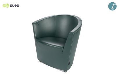 TACCHINI
Fauteuil visiteur en cuir vert foncé
H...