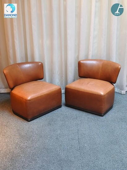 MAXALTO
Paire de fauteuils bas, structure...