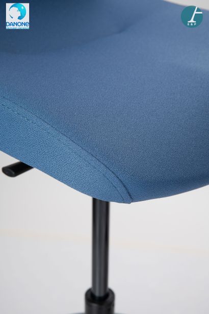 BEJOT
Modèle LIFT LR 10RE 
Paire de chaises...
