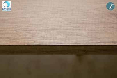 Grande table rectangulaire en mélamine façon...