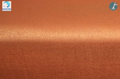 SILVERA 
Banquette, piètement métal laqué...