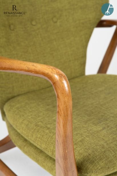 POLS POTTEN
Paire de fauteuils, piètement...