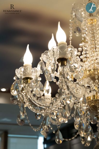14-light chandelier in faceted glass and...