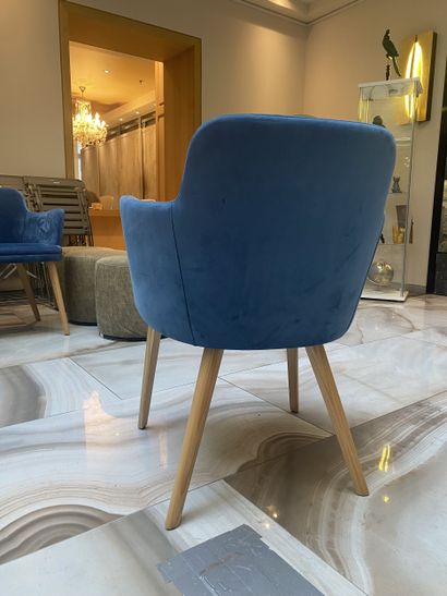 Set of 3 armchairs, natural wood legs, blue...