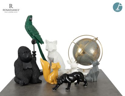Un fort lot de 8 bibelots et objets décoratifs...
