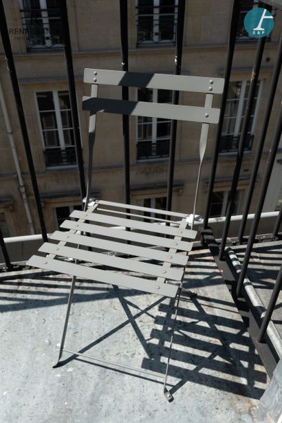 NATERIAL
Set of outdoor furniture including:
A...