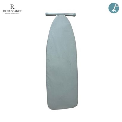 Set of 10 ironing boards 
Includes 10 irons
Used...