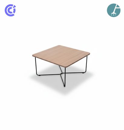 STEELCASE
Table basse rectangulaire, piètement...