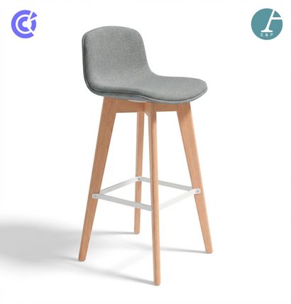 ORANGEBOX - Modèle CUBB
Paire de tabourets...