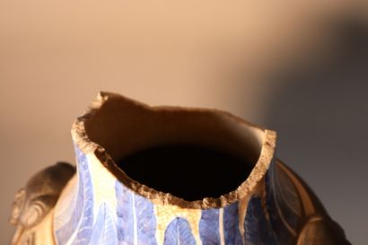 CHINE, Nankin, XIXe siècle	
Paire de vases...
