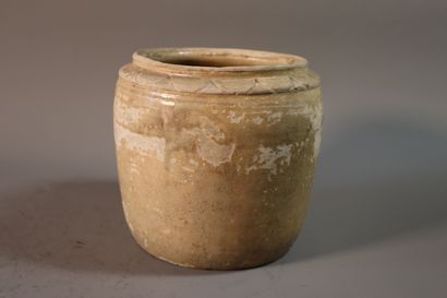 VIETNAM, XIIe/XIIIe siècle	
Pot balustre...
