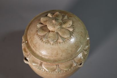 VIETNAM, Tanhoa, DYNASTIE LY, XIe/XIIIe siècle	
Pot...