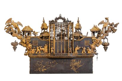 CHINA, 19th century
Important two-sided carved...