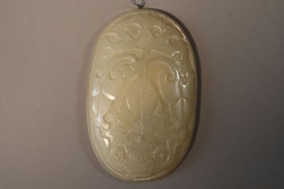 CHINA, 19th century
Three celadon jade (nephrite)...