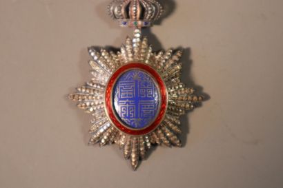 CHINE, XIXe siècle	
Ordre du dragon d'Annam...