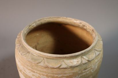 VIETNAM, XIIe/XIIIe siècle	
Pot balustre...