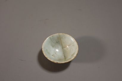 VIETNAM, XIIe/XIVe siècle	
Coupe, petit vase,...