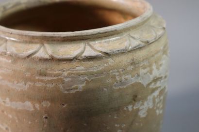 VIETNAM, XIIe/XIIIe siècle	
Pot balustre...