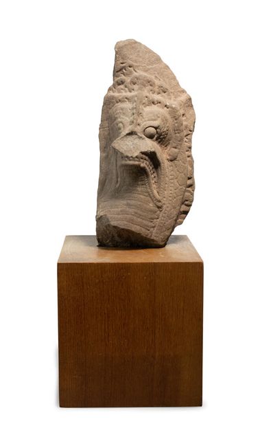 VIETNAM, Période CHAMPA, XIIe/XIIIE siècle	
Fragment...