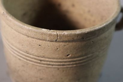 VIETNAM, Tanhoa,XIIe/XIIIe siècle	
Pot à...