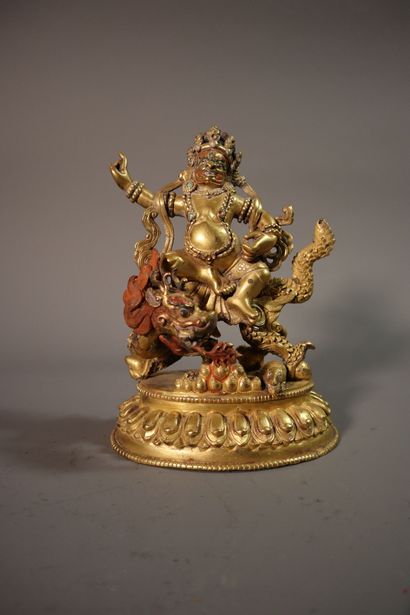 TIBET, around 1900
Statuette of a white Jambhala...