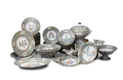 CHINA, Canton, 19th century
Polychrome enameled...