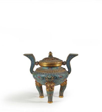 CHINE, XIXe siècle	
Brûle-parfum tripode...