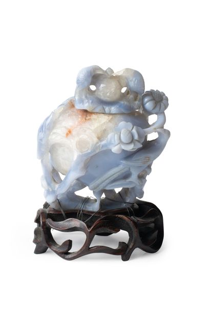 CHINE, XIXe siècle	
Lave-pinceaux en cristal...