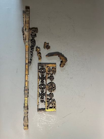 CHINA, 19th century
Important two-sided carved...
