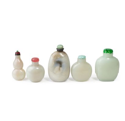 CHINA, 19th century
Set of five jade (nephrite)...