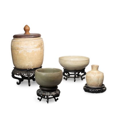 VIETNAM, XIIe/XIIIe siècle	
Pot balustre...