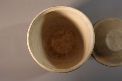 VIETNAM, Tanhoa, XIIe/XIVe siècle	
Pot couvert...