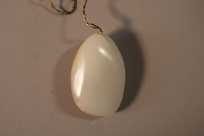 CHINA, QING Dynasty (1644 - 1911)
A celadon...