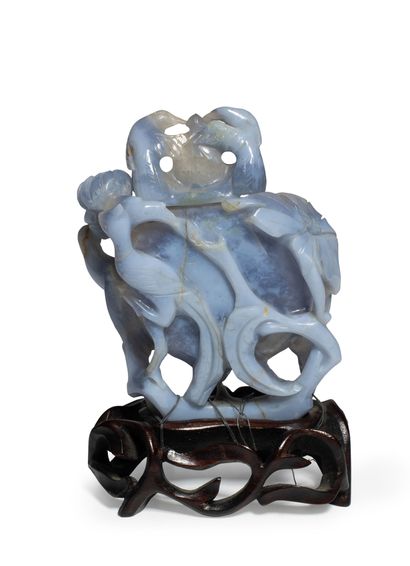 CHINE, XIXe siècle	
Lave-pinceaux en cristal...