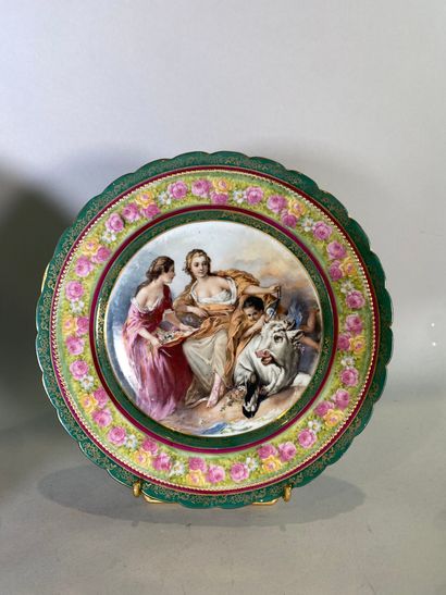 Ensemble d'assiettes : 
- Assiette commémorative...