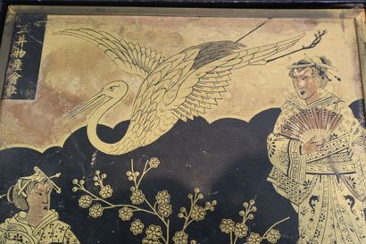 Miroir triptyque dans le gout asiatique....