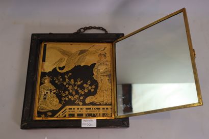 Miroir triptyque dans le gout asiatique....