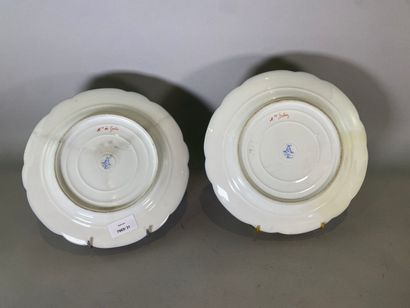 Ensemble d'assiettes : 
- Assiette commémorative...