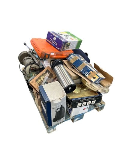 PALETTE tools, garden and kitchen equipment...
