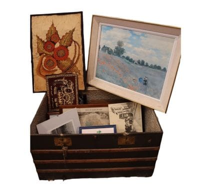 Batch of framed pieces 

Travel trunk included...