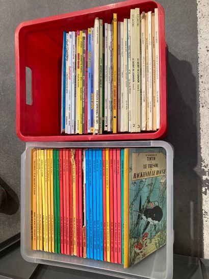 Lot including:
Two Larousse medical, Two...