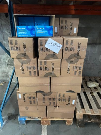 1 Pallet of TRIOMED surgical masks - Legal...