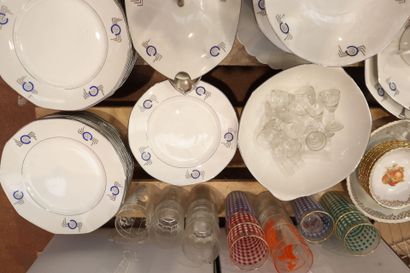 Important limoges crockery and glassware...