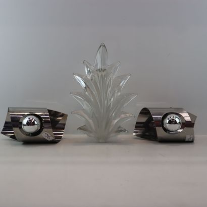 Design wall light set 
Glass and metal 
Max....