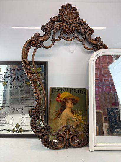 Set including a mirror with a white border,...