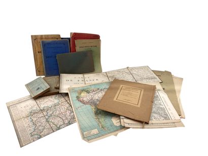 Set of books on the theme of military training,...