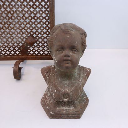Cast iron fireback signed LUCAS 
Featuring...