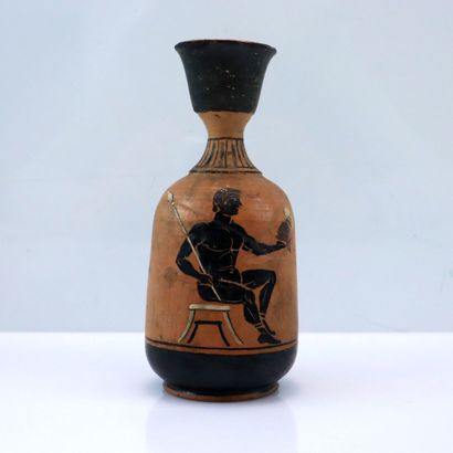 Terracotta vase 
Height: 12 cm Diameter:...